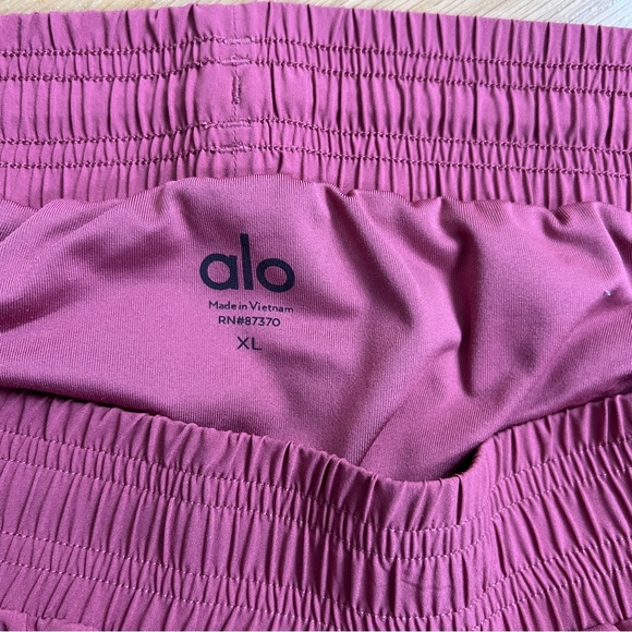 Alo Men’s 5” Adapt Running Short - Mars Clay - XL - Picture 6 of 6